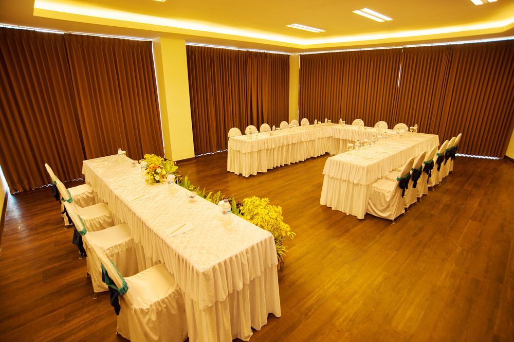 Idoop Hotel By Prasanthi Mataram Ngoại thất bức ảnh